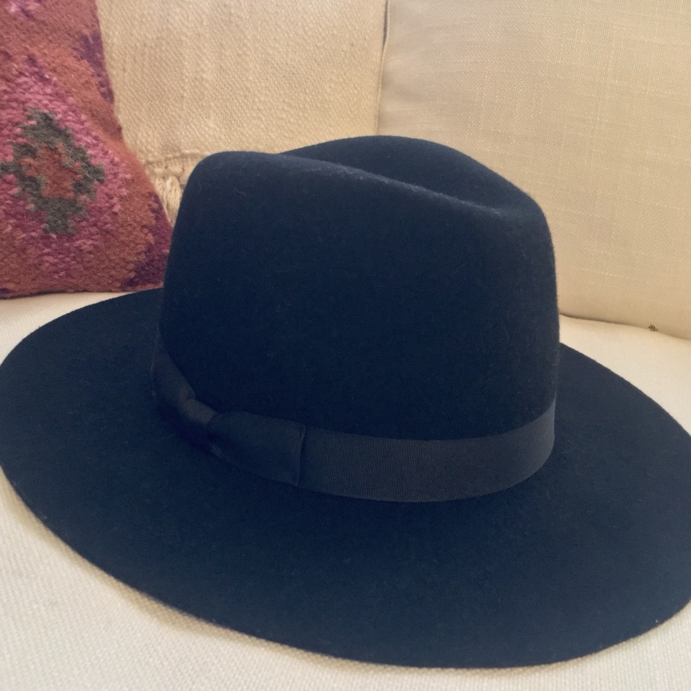 Lack of Color Midnight Muse black hat
